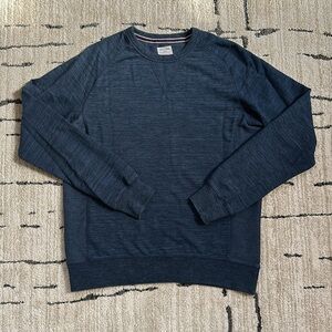 Champion Paneled Raglan-Sleeve Sweatshirt in Navy, Size M